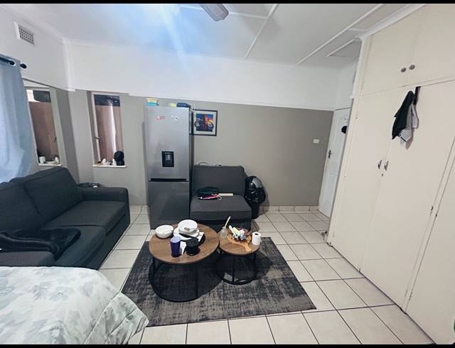 2 BEDROOM APARTMENT FOR SALE IN SCOTTSVILLE